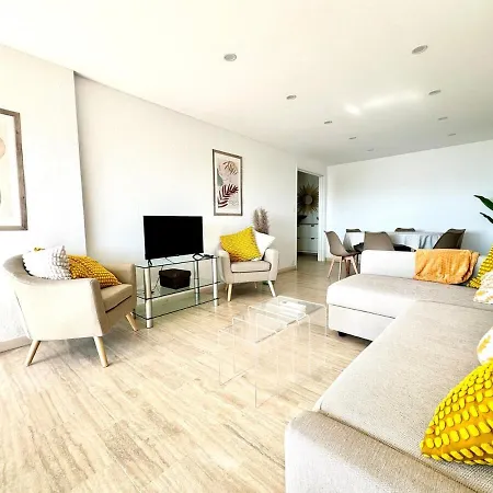 Beau 65 M2 En Front De à St Raphaël - Piscine Apartment Saint-Raphaël