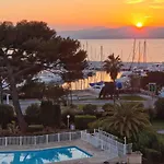 Apartmán Beau 65 M2 En Front De A St Raphael - Piscine *