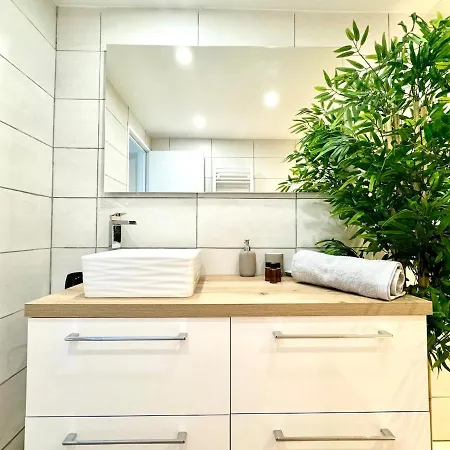 Apartman Beau 65 M2 En Front De A St Raphael - Piscine *