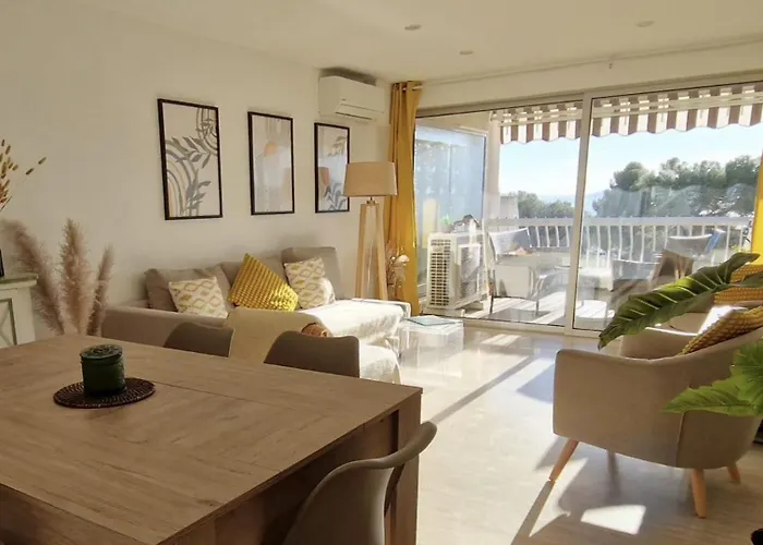 Apartamento Beau 65 M2 En Front De A St Raphael - Piscine